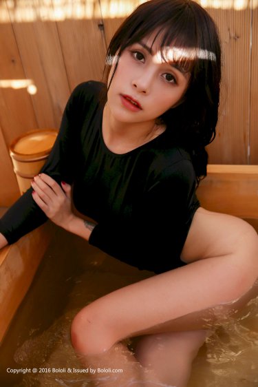 无彩限的怪异世界